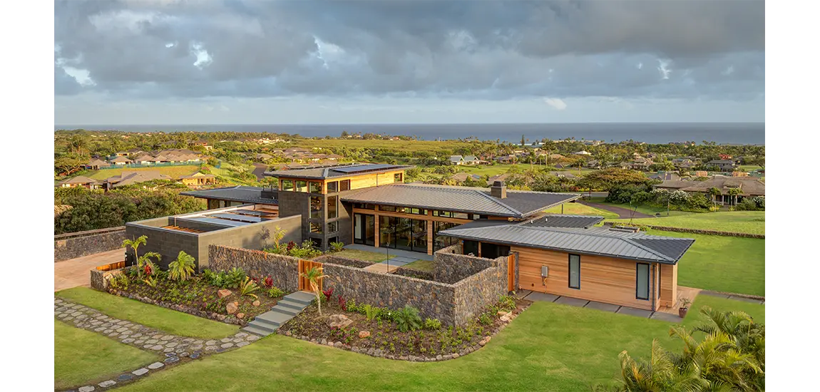 Lowe - KukuiUla, Koloa Kauai