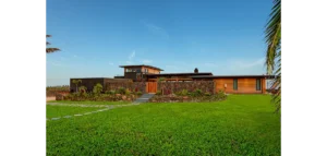 Lowe - KukuiUla, Koloa Kauai